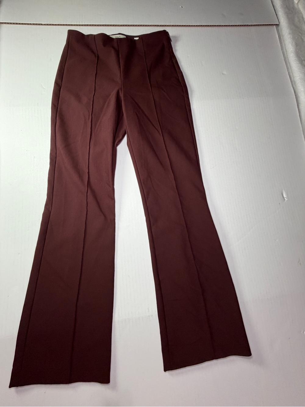 NWOT $249 still in store Vince Brown/deep burgundg Boot-Cut High-Rise Pants